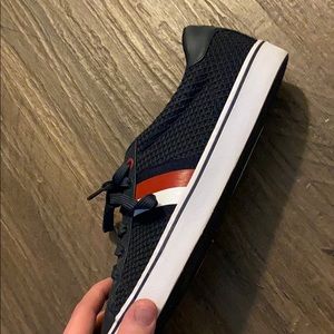 Shoes never been worn just don’t fit